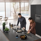 Miele Induktionshäll med fläkt KMDA 7272 FL-U