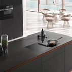 Miele Induktionshäll med fläkt KMDA 7272 FL-U