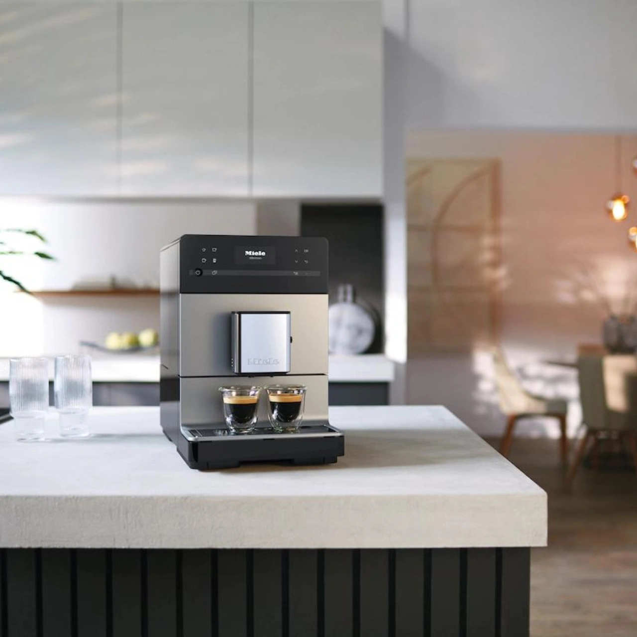 Miele Kaffemaskin CM 5510 Alu/silver