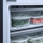 Miele Integrerat kyl/frysskåp KDN 7714 E