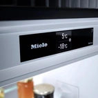 Integrated Refrigerator/Freezer KFN7774D