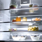 Integrated Refrigerator/Freezer KFN7774D