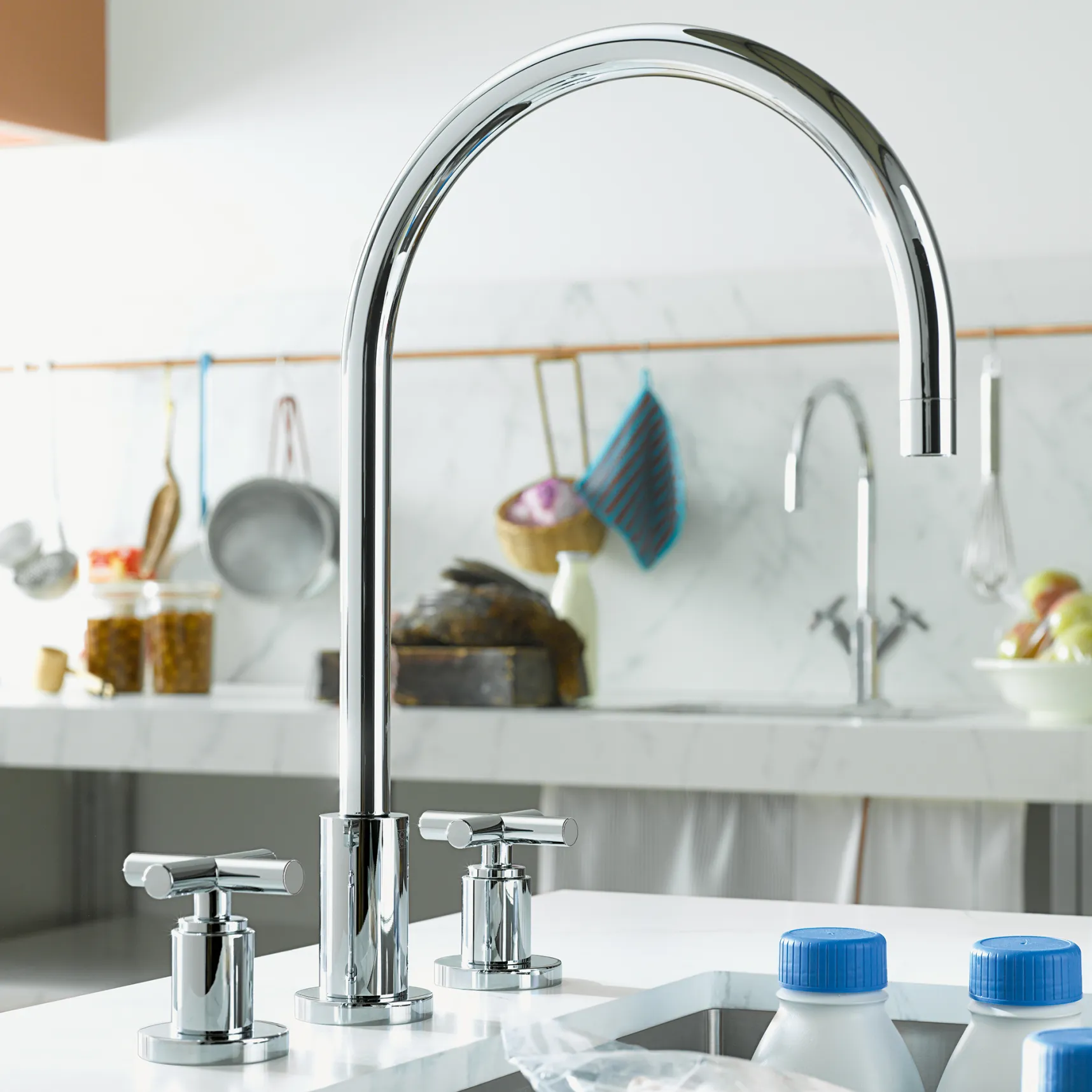 Tara Three-Hole Mixer Brushed Platinum