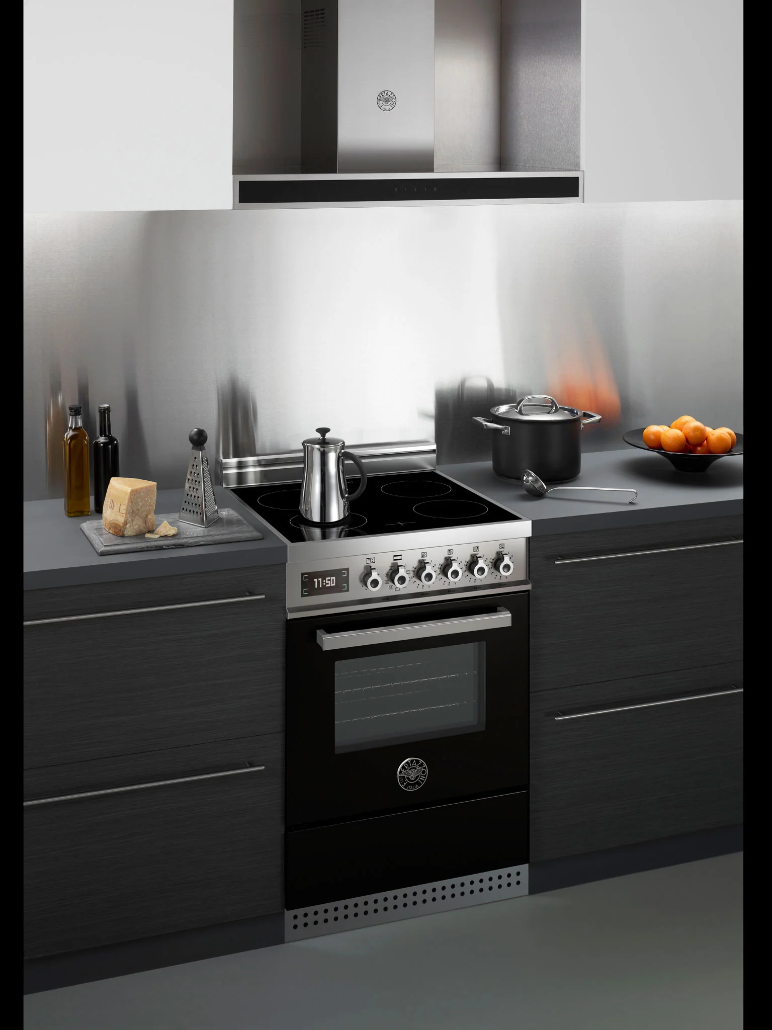 Bertazzoni Professional Gasspis 60cm med ugn, Svart