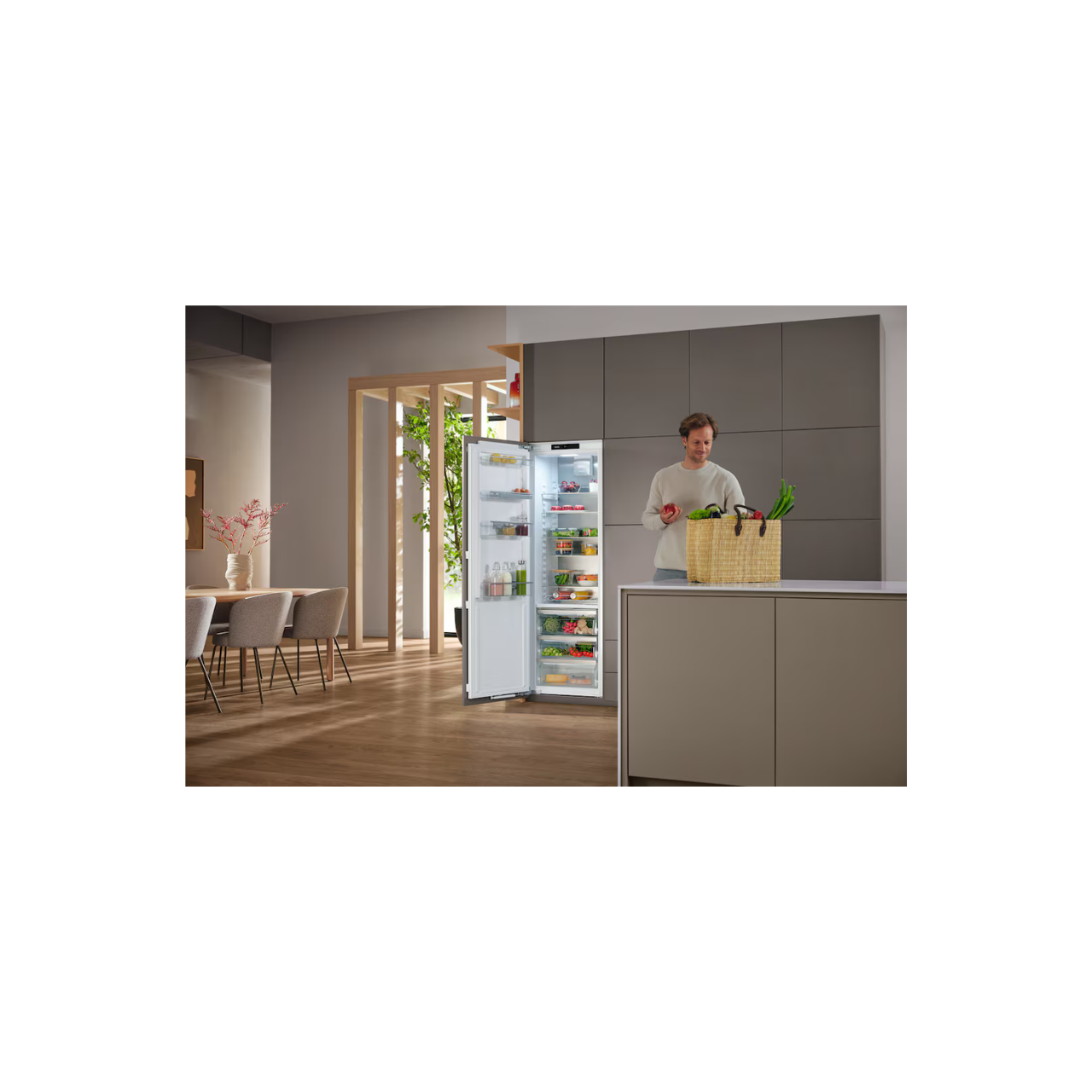 Miele Kylskåp för inbyggnad K 7747 C